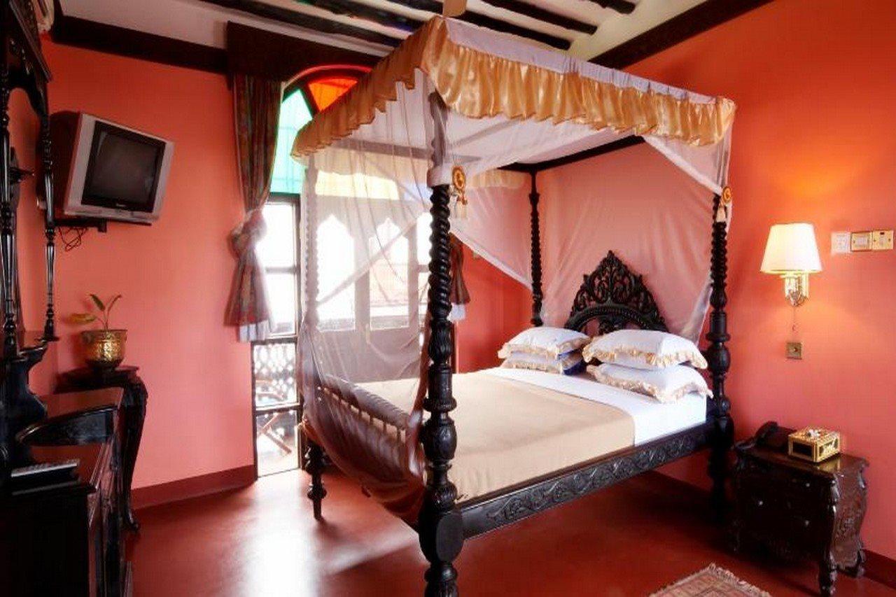 Hotel Dhow Palace